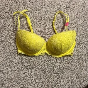 PINK Victoria's Secret Bright Yellow Lace Bra